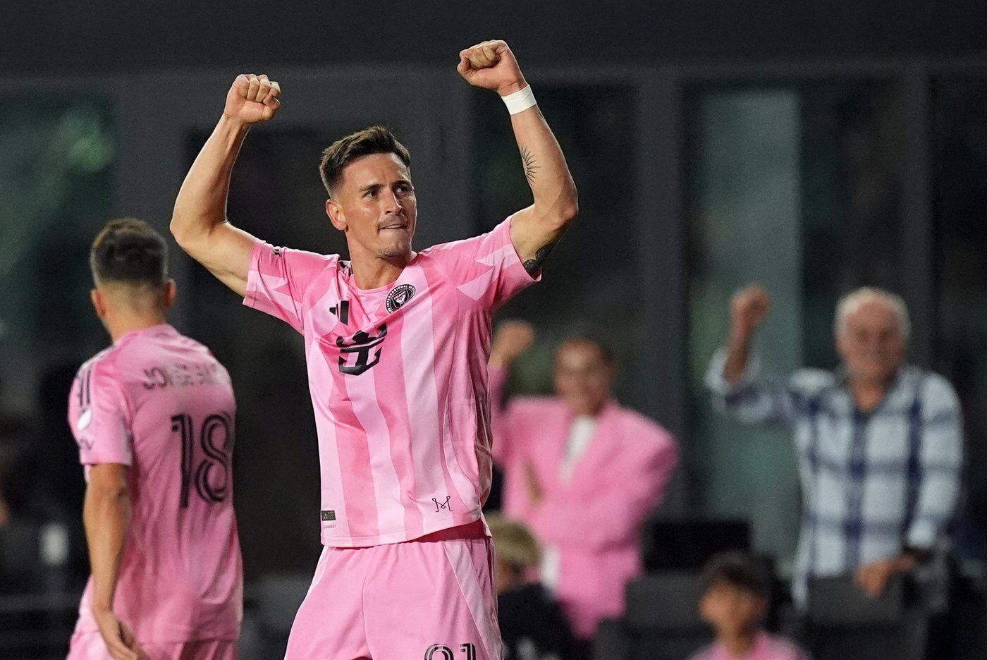 [ad_1] Inter Miami a reușit să își adâncească traseul în MLS cu o victorie impresionantă de 5-1 împotriva echipei New York City FC, marcând prima sa finală de conferință