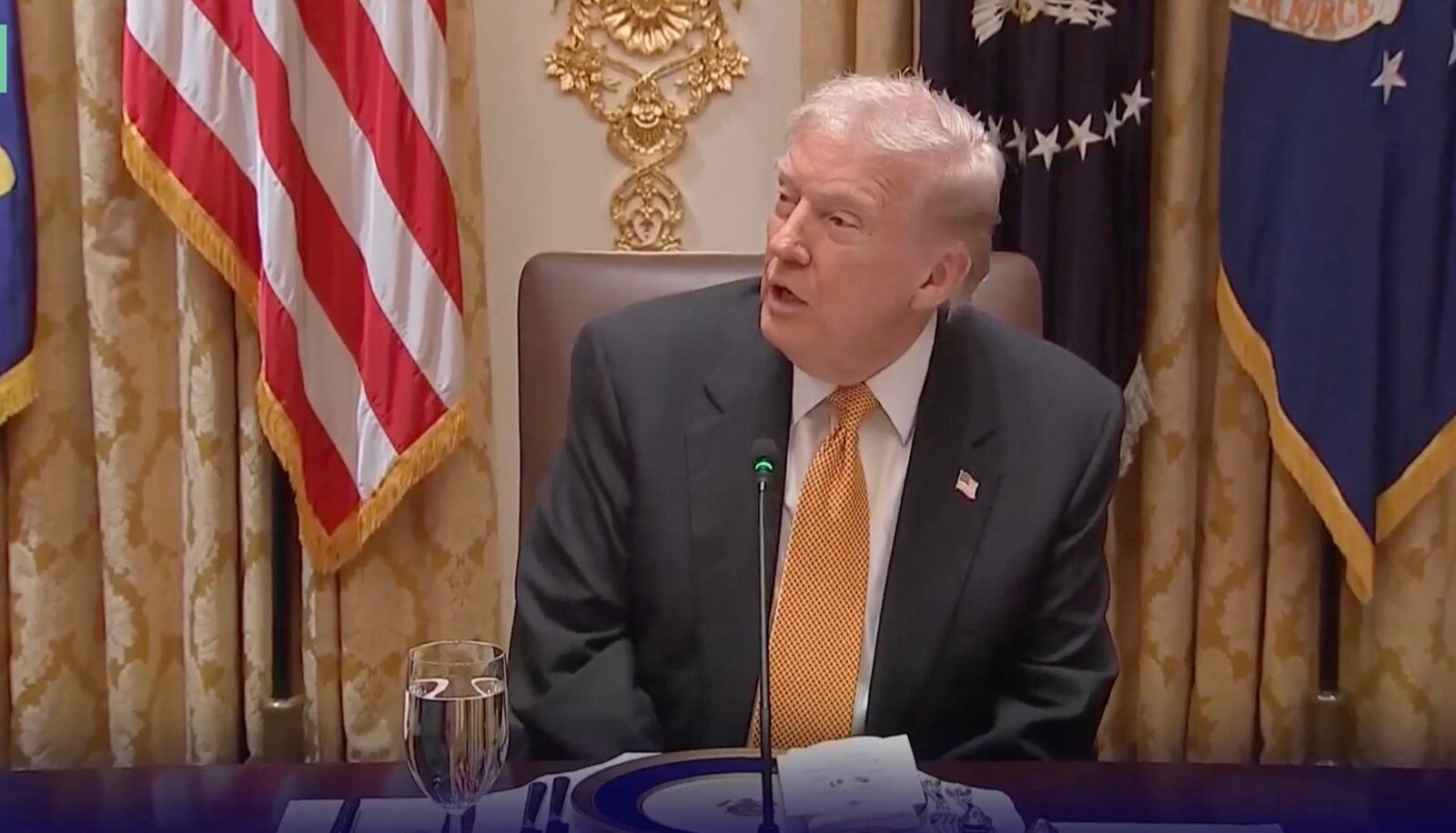 Trump răspunde despre retragerea parțială a trupelor americane din România: trupele vor rămâne în țară, doar rotația se schimbă; aprecieri despre români și relația excelentă cu țara noastră