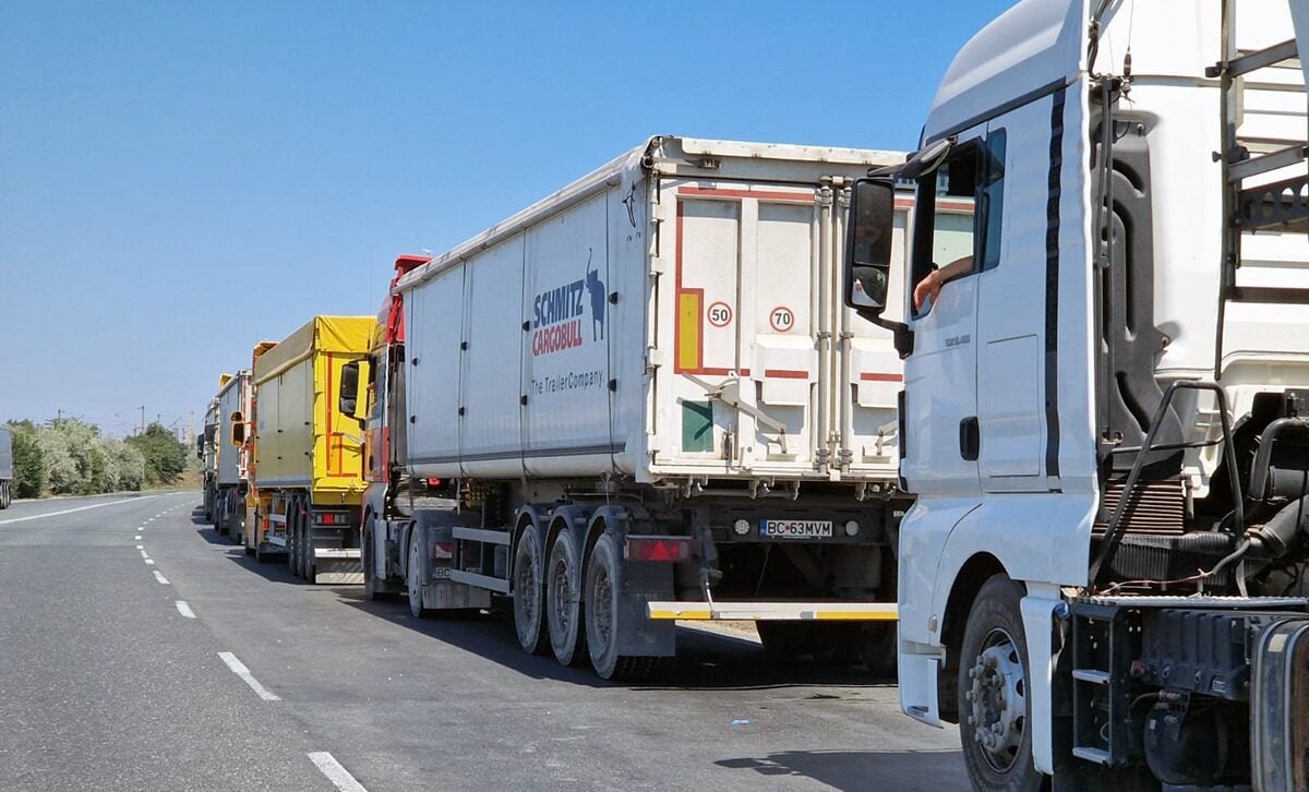[ad_1] Lituania a redeschis frontiera cu Belarus, însă mii de camioane rămân blocate la punctul de trecere, a anunțat Ministerul de Externe de la Vilnius