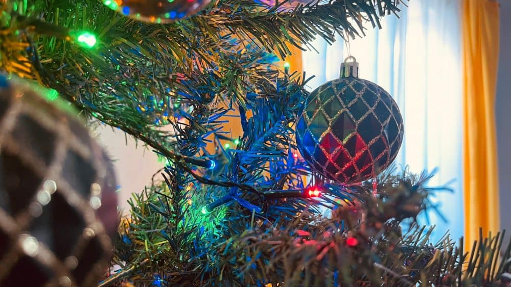 Zile libere pentru români de 1 Decembrie, Crăciun și Revelion: minivacanțele din iarna 2025-2026.