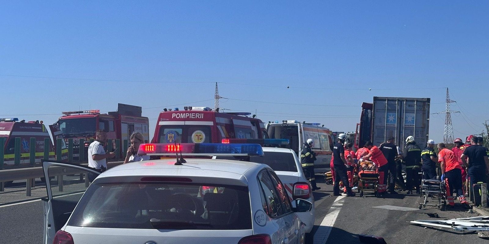 Trafic restricționat pe DN 1 la ieșirea din Cluj-Napoca spre Turda din cauza unui accident, fiind deviat pe o șosea alternativă.