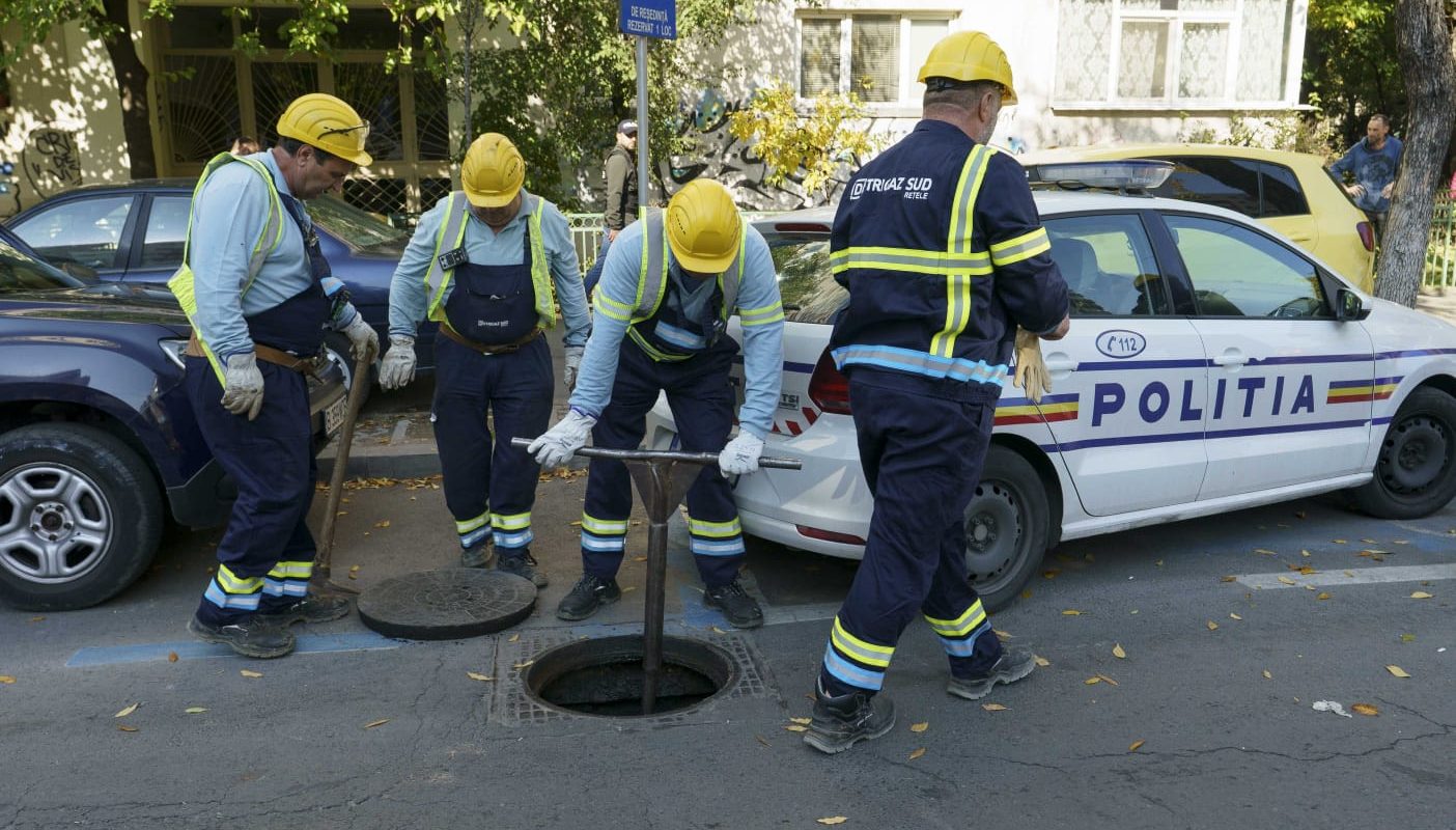 Liceu din București evacuat în urma unei posibile scurgeri de gaze; echipa Distrigaz intervine pentru identificarea și remedierea problemei