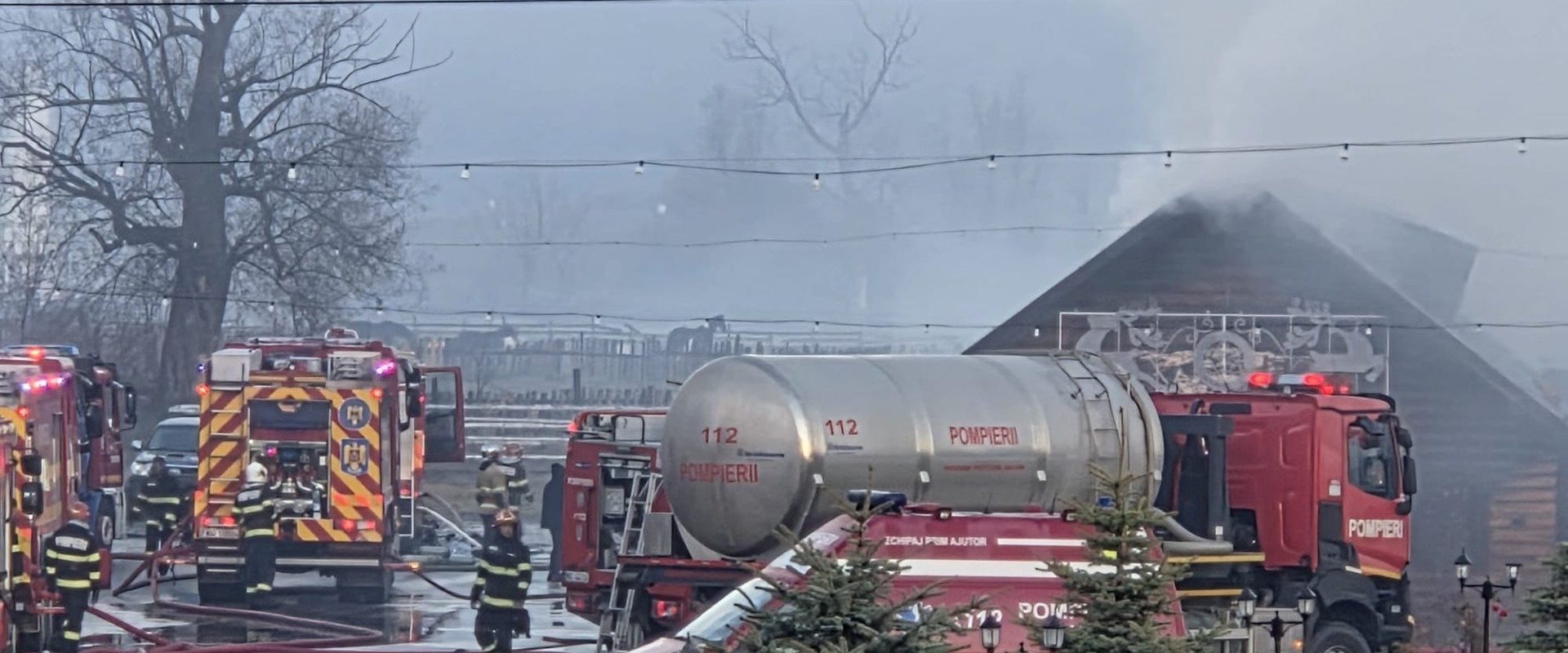[ad_1] Un incendiu a izbucnit duminică dimineața la mansarda unei pensiuni din Gura Humorului