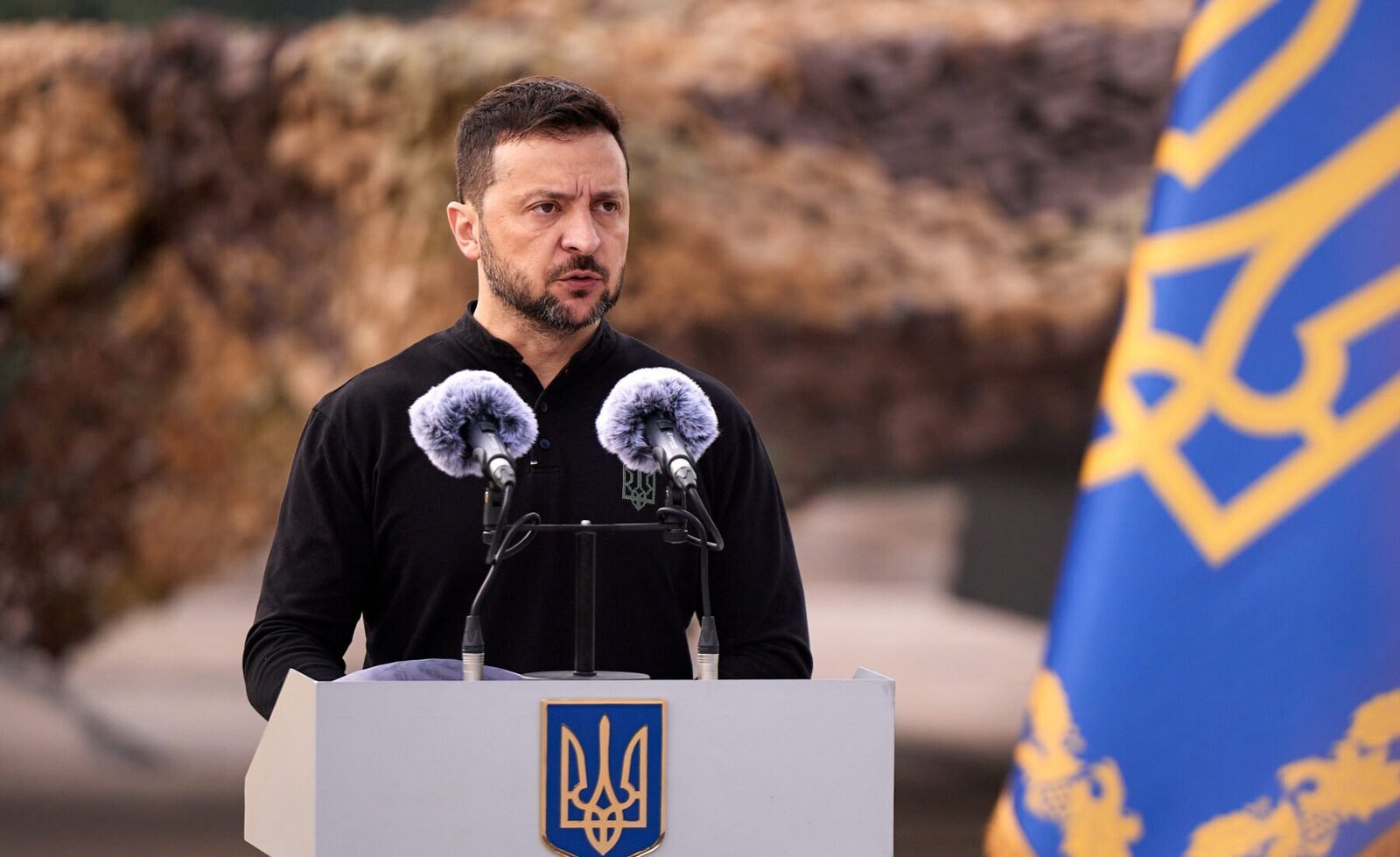 [ad_1] Președintele Ucrainei, Volodimir Zelenski, a anunțat că va oferi noi sprijinuri pentru iarnă, inclusiv posibilitatea de a călători gratuit cu trenul pe anumite rute din țară