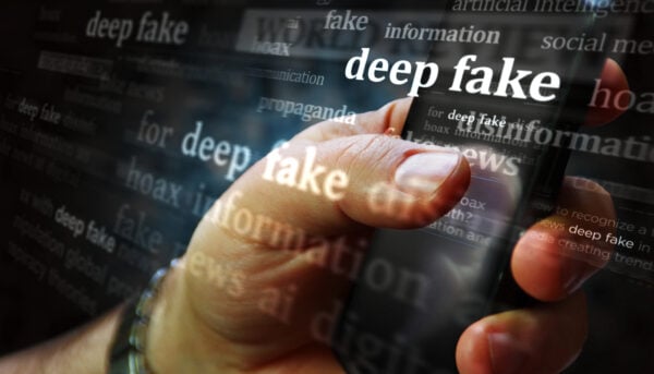 Răspândirea falsurilor video de tip deepfake: escrocheriile au crescut cu 3000% în doi ani și pericolul pentru încrederea în probele vizuale