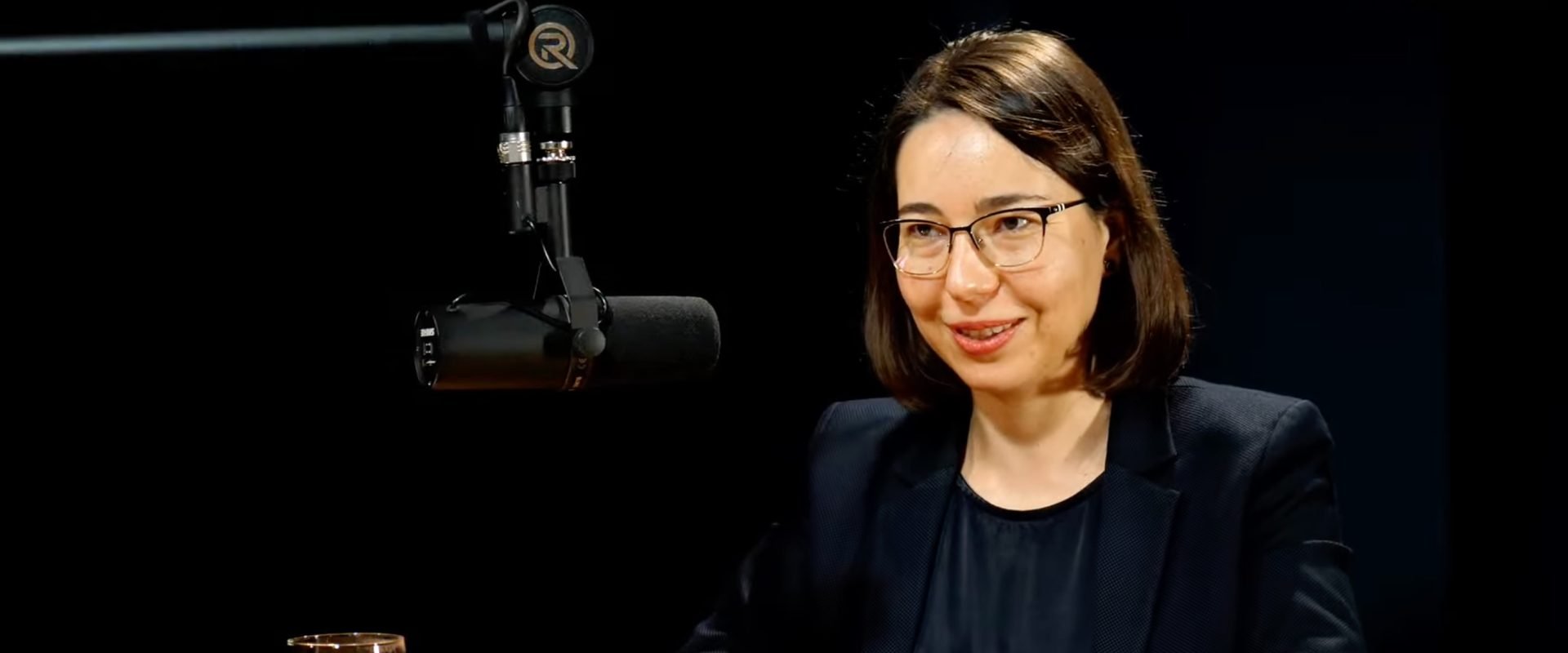 VIDEO: Ana Ciceală, surpriza alegerilor din Capitală, vorbește despre cele 450.000 de euro investite în o emisiune AUR la televizor / „Am încredere în cetățenii Bucureștiului. Oamenii nu cad în capcana propagandei” / Interviu în redacția HotNews.