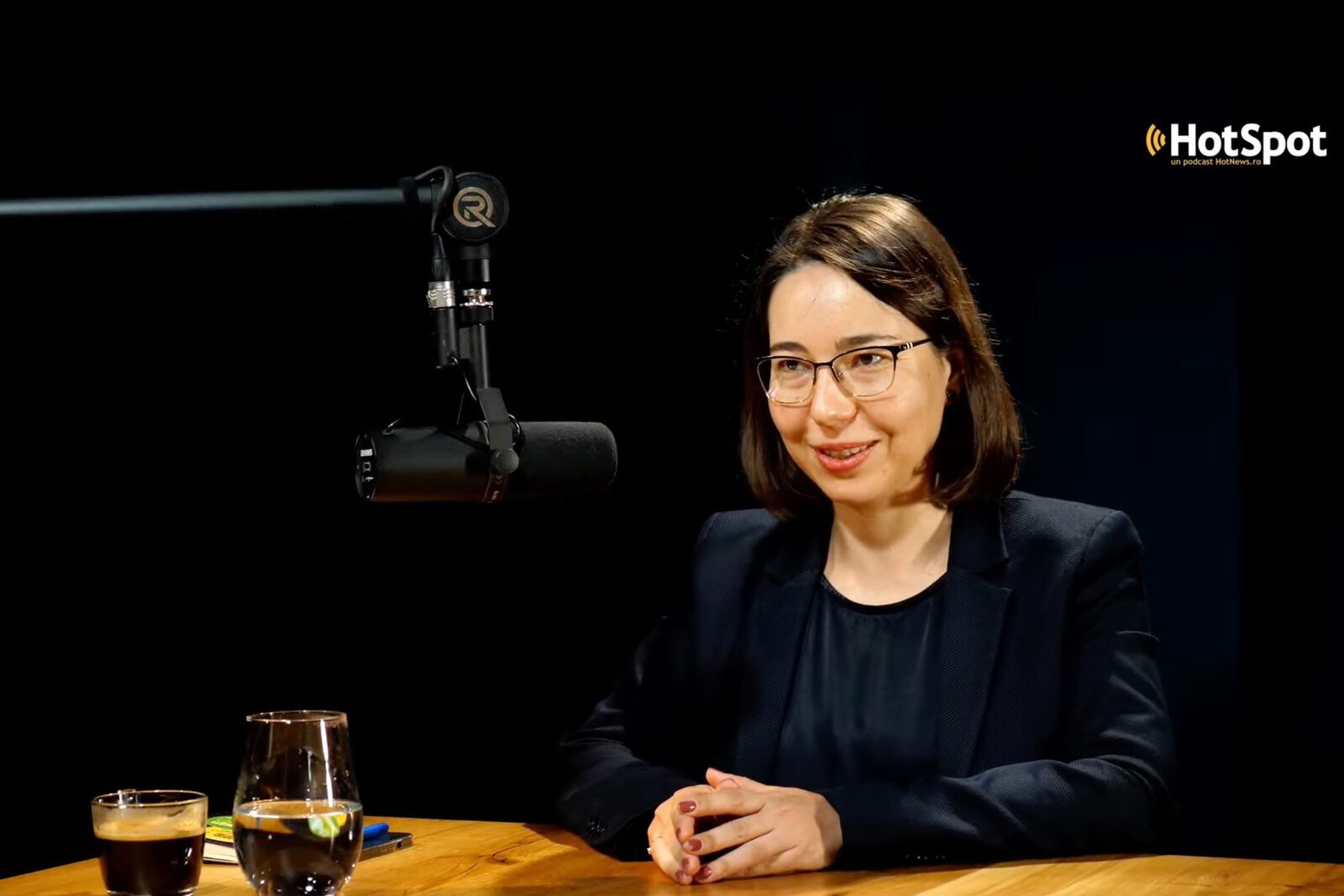 VIDEO: Ana Ciceală, surpriza alegerilor din Capitală, vorbește despre cele 450.000 de euro investite în o emisiune AUR la televizor / „Am încredere în cetățenii Bucureștiului. Oamenii nu cad în capcana propagandei” / Interviu în redacția HotNews.
