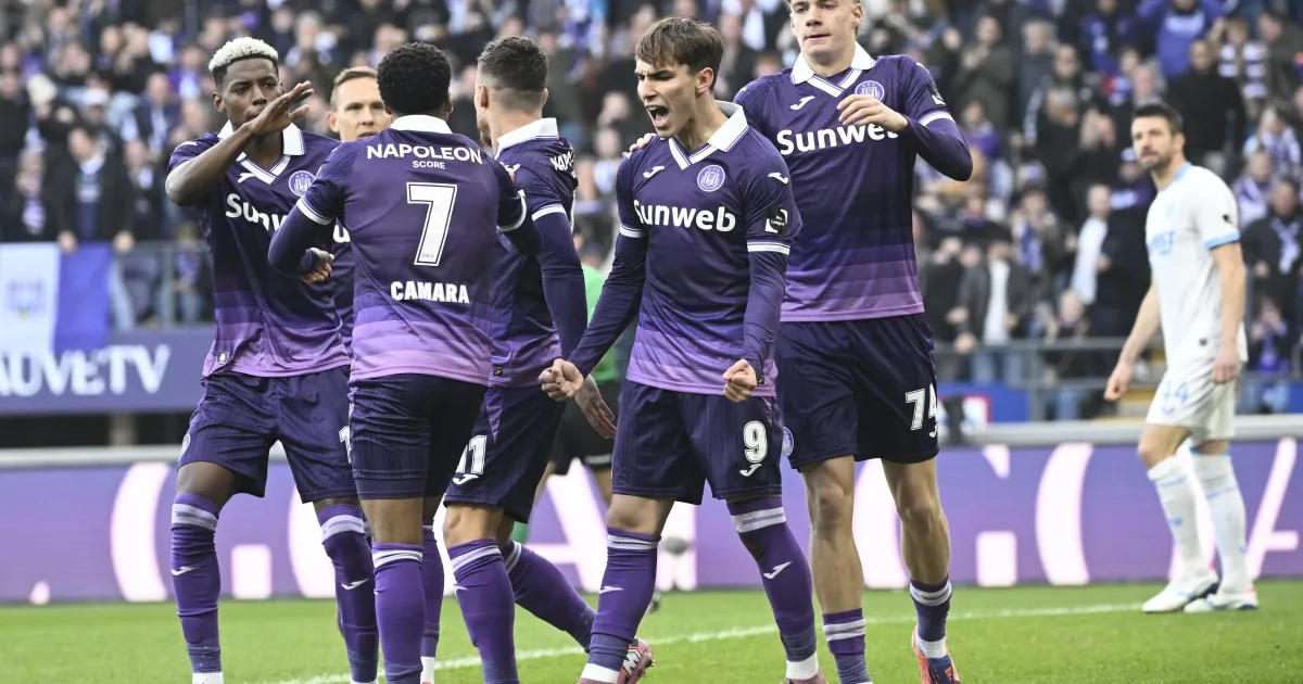 LIVE: Anderlecht creează multe șanse, dar nu reușește să le valorifice.
