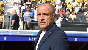 România, aproape de finala barajului pentru Cupa Mondială 2026? Declarațiile selecționerului Slovaciei înainte de confruntările din martie.