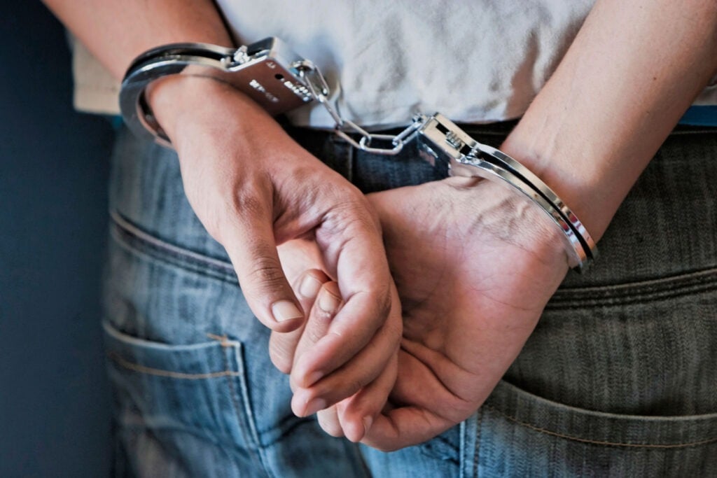 [ad_1] Un bărbat din Galați, care inițial plătise o femeie cu 200 de lei pentru o întâlnire sexuală, a ucis-o ulterior și a sustras banii