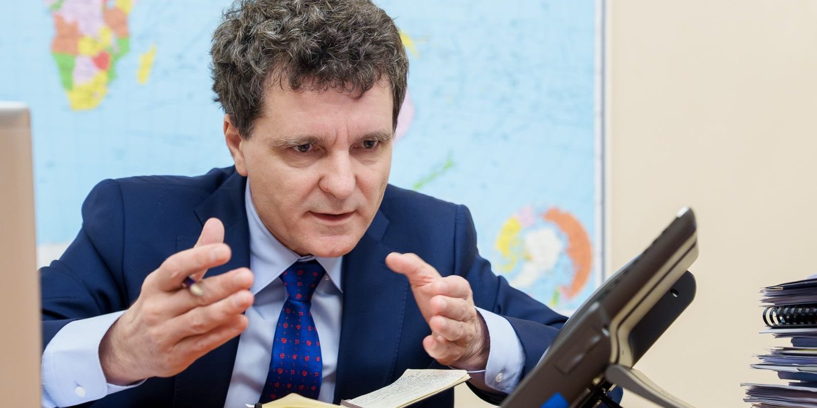 Reacție a organizației Code for Romania către Nicușor Dan: Societatea civică din România nu doar că poate propune soluții complete pentru politicile publice, ci le-a și implementat constant