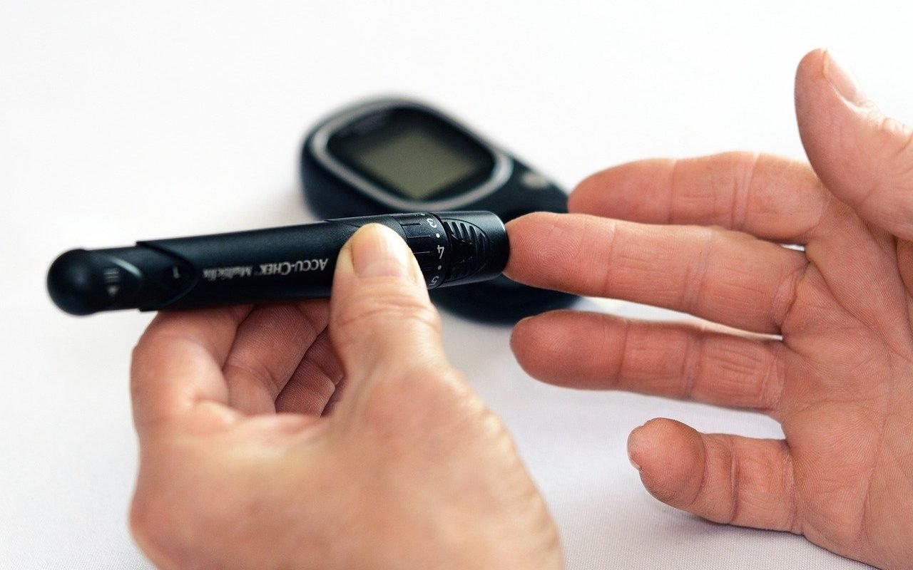 [ad_1] Un nou tratament, utilizând un anticorp monoclonal, a demonstrat abilitatea de a întârzia debutul formei simptomatice a diabetului de tip 1 la persoanele aflate în fazele inițiale ale bolii