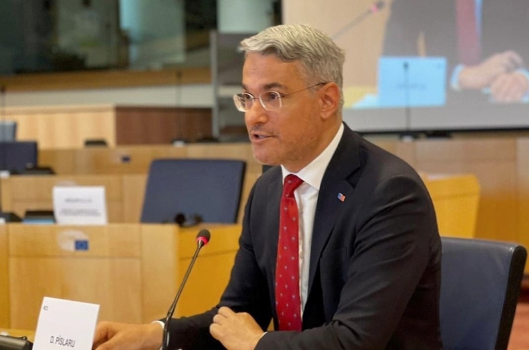 Ministrul Investițiilor avertizează asupra impactului blocării reformei pensiilor magistraților, care poate costa România 231 de milioane de euro, și subliniază necesitatea reconsiderării diviziunii între „obișnuiți” și „speciali” în țară