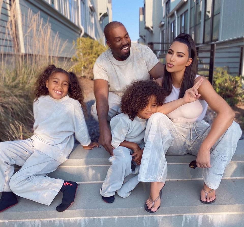 Kim Kardashian, aspirantă la cariera de avocat, acuză ChatGPT că i-a cauzat eșecuri la examene din cauza răspunsurilor incorecte: „Mă enervează și țip la el”