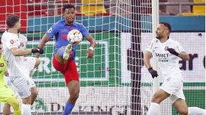 FC Hermannstadt întâlnește FCSB, începând cu ora 20:30! Echipa campioană urcă pe teren după două triumfuri consecutive fără gol primit în Superligă.