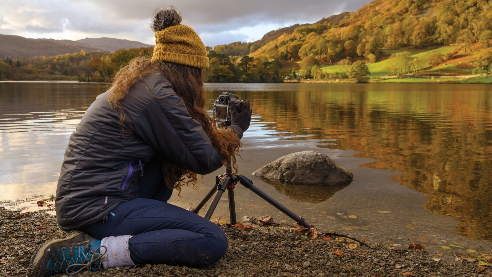 [ad_1] Fotografierea în spații mici reprezintă o provocare obișnuită pentru fotografii amatori și profesioniști deopotrivă