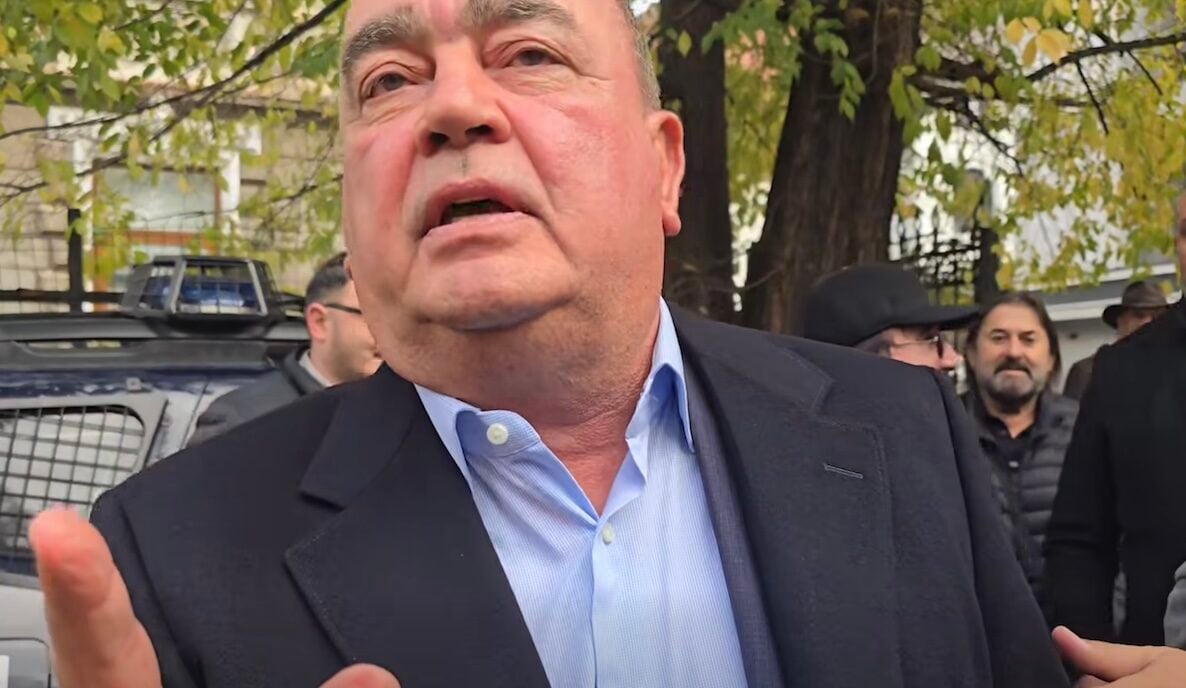 [ad_1] Omul de afaceri Gigi Nețoiu și-a depus oficial candidatura pentru funcția de primar al Capitalei duminică, fiind însoțit de un taraf de muzică populară