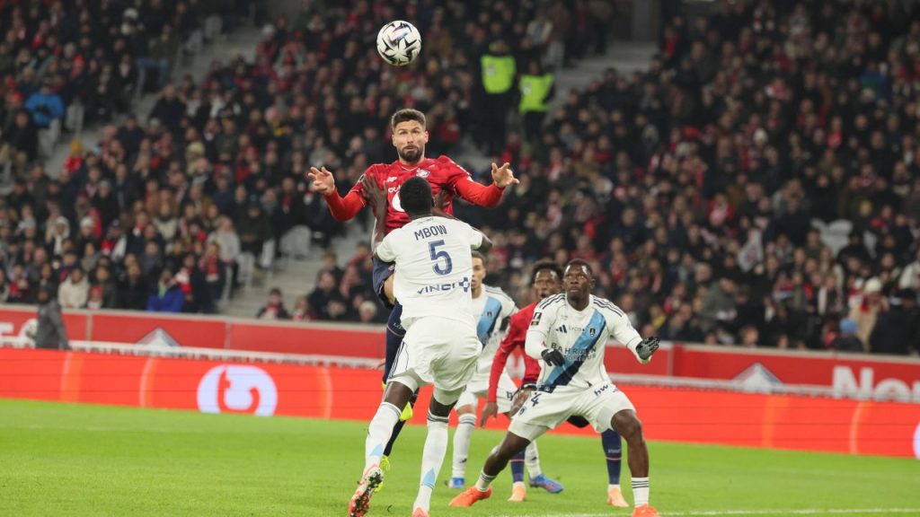 giroud-lille-imago1069546869.jpg