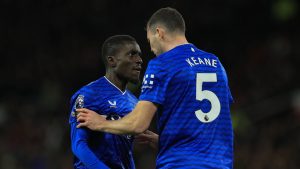 Cartonașul roșu cel mai neobișnuit din istoria Premier League! Idrissa Gueye, elogiat după expulzare de tehnicianul David Moyes