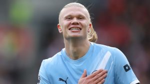 Haaland are șansa de a înfrunta recordul lui Alan Shearer chiar astăzi! Meciul Manchester City – Liverpool, transmis live pe VOYO de la 18:30.