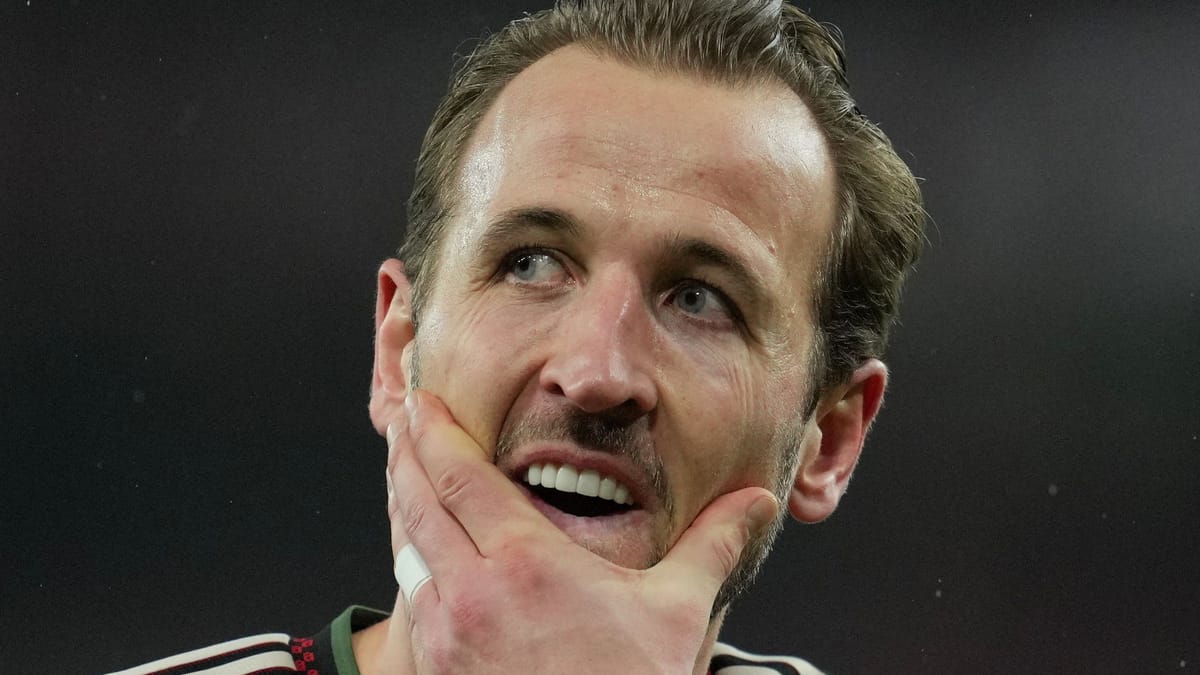 harry-kane-der-topstuermer-konnte-die-erste-saisonniederlage-des-fc-bayern-bei-arsenal-auch-nicht-ve.jpeg