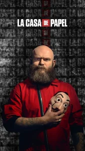 Darko Perić, actorul care interpretează rolul „Helsinki” în La Casa de Papel, susține promovarea României la Barcelona: „Le recomand tuturor să nu se limiteze la marile orașe — explorați și comunitățile mici, munții și Maramureșul”