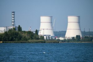 O țară din regiune vrea să-și mărească producția nucleară pentru a elimina combustibilii fosili