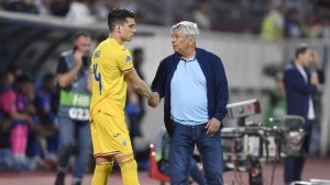 România, pe calea ocolită: ziarele din Italia elogiază pe Lucescu, Man, Mihăilă și Ianis Hagi.
