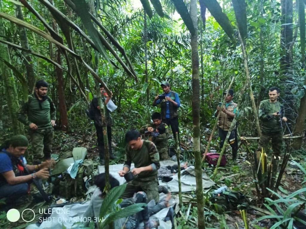 NineteAni de membri ai unei grupări de gherilă din Columbia au fost omorâți în atacuri aeriene efectuate de forțele militare