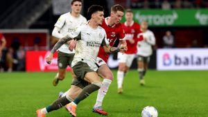 Prea slab, Dennis! Ce calificativ a obținut Man în confruntarea AZ Alkmaar – PSV Eindhoven 1-5