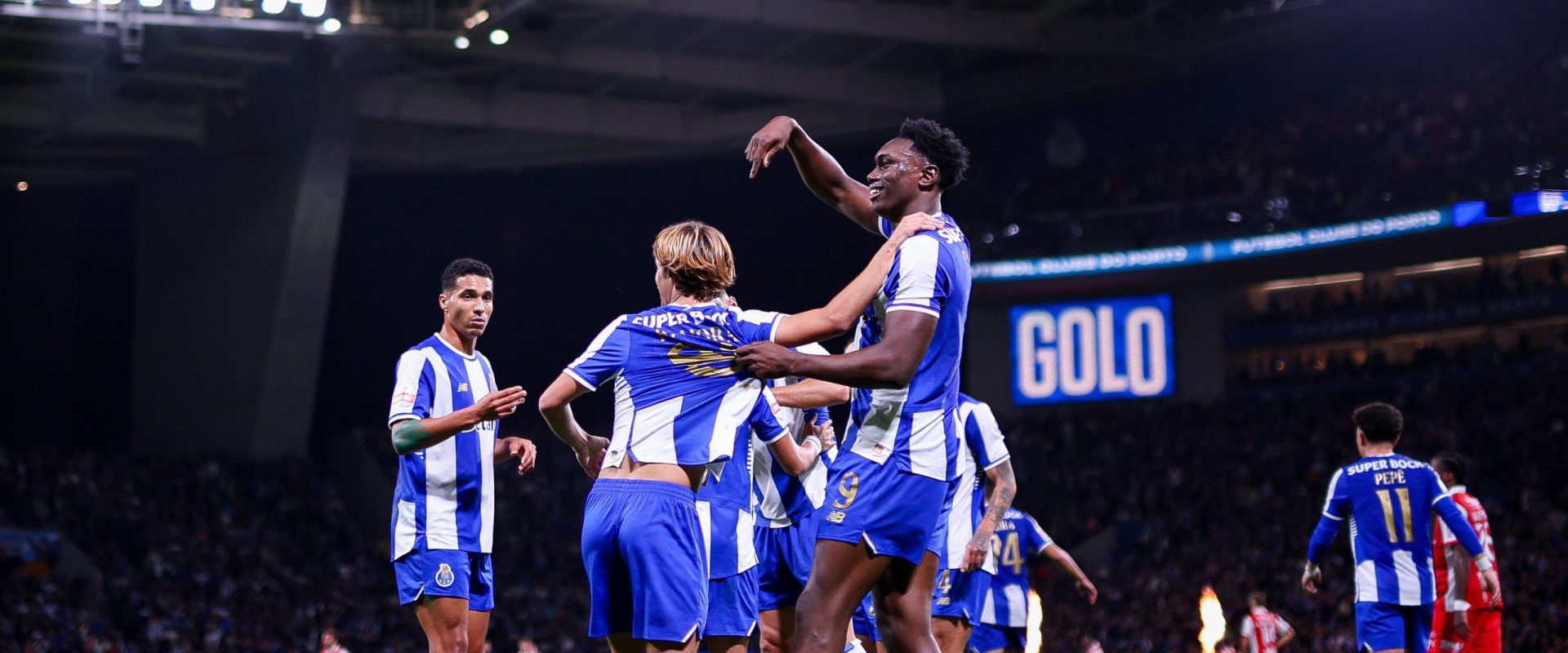 FC Porto închide etapa cu echipele din Minho, Sporting și Benfica în așteptare.