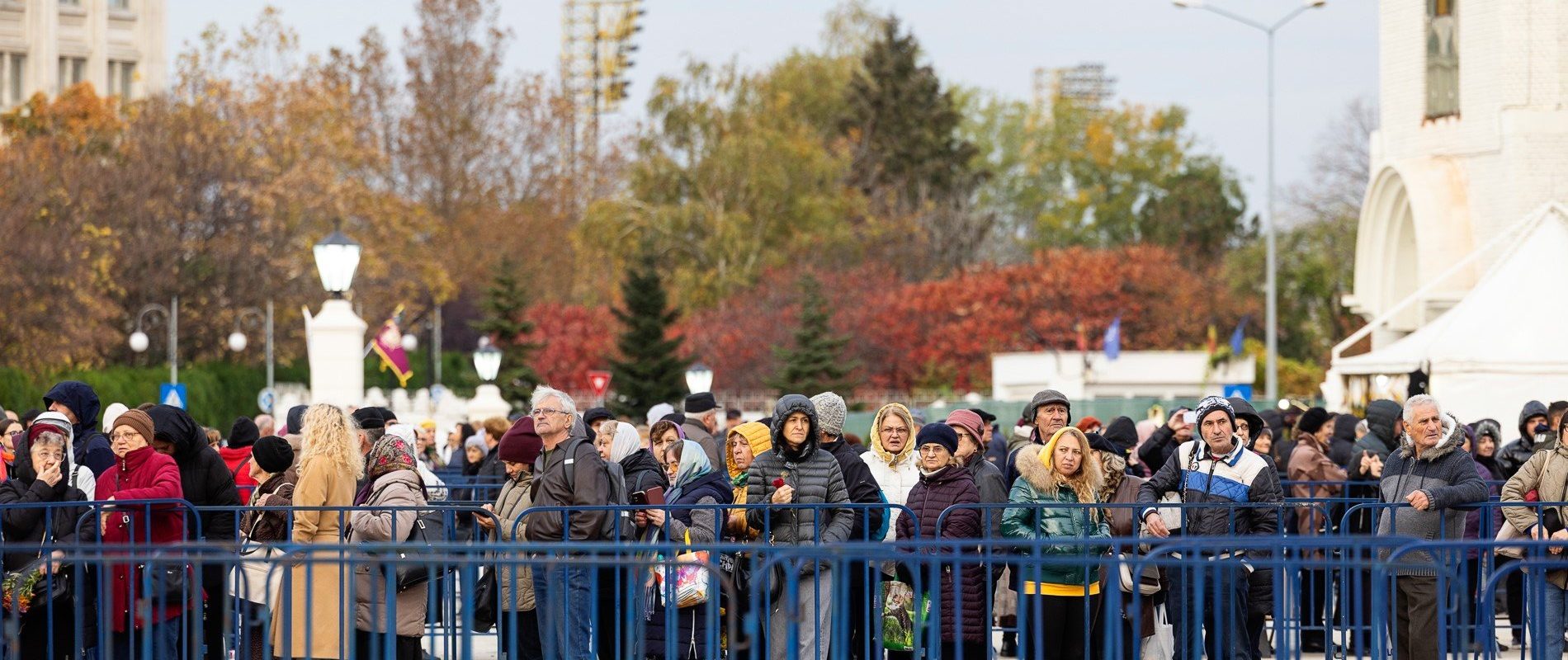 Peste 290.000 de persoane au vizitat Catedrala Națională. Astăzi reprezintă ultima zi în care se mai poate vizita monumentul.