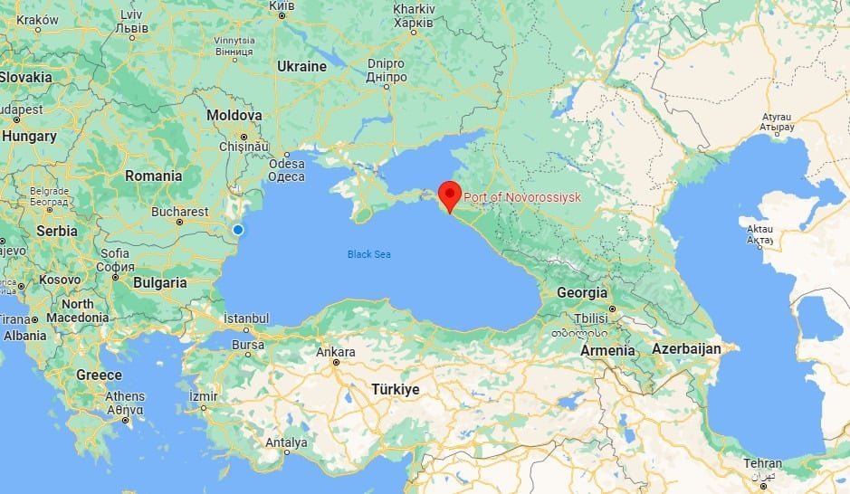[ad_1] Un atac cu drone lansat de Ucraina în dimineața zilei de vineri a rezultat în daune la un vas din port, la câteva apartamente și la un depozit de combustibil în portul rusesc Novorossiisk de la Marea Neagră, afirmă oficiali ruși citați de către agenția de presă Reuters