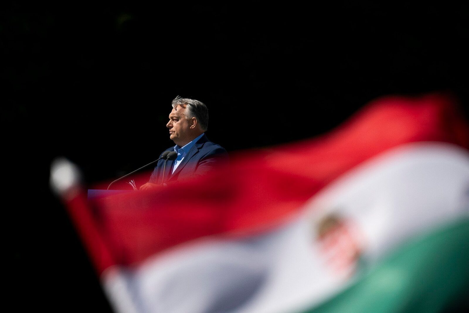 Parlamentul European aprobă cel de-al doilea raport despre agresiunea continuă asupra statului de drept și încălcarea valorilor Uniunii Europene de către Ungaria, deputații cerând Consiliului European să intervină.