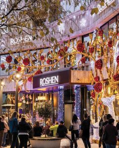 Roshen, marca lui „regele” ciocolatei ucrainene, a inaugurat o nouă locație în…
