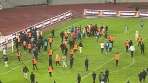 Conflicte violente! Gruparea lui „Reghe” a schimbat lovituri în Liga Campionilor.