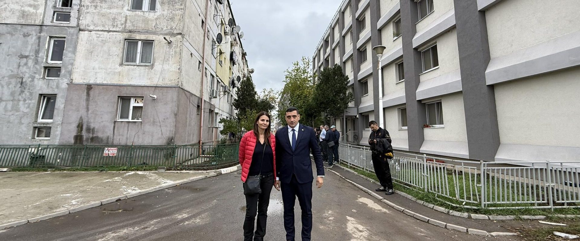Factual | George Simion a furnizat informații false despre clădirea deteriorată unde locuiesc românii și cel reabilitat, despre care afirmă că adăpostesc migranți, în Sectorul 6