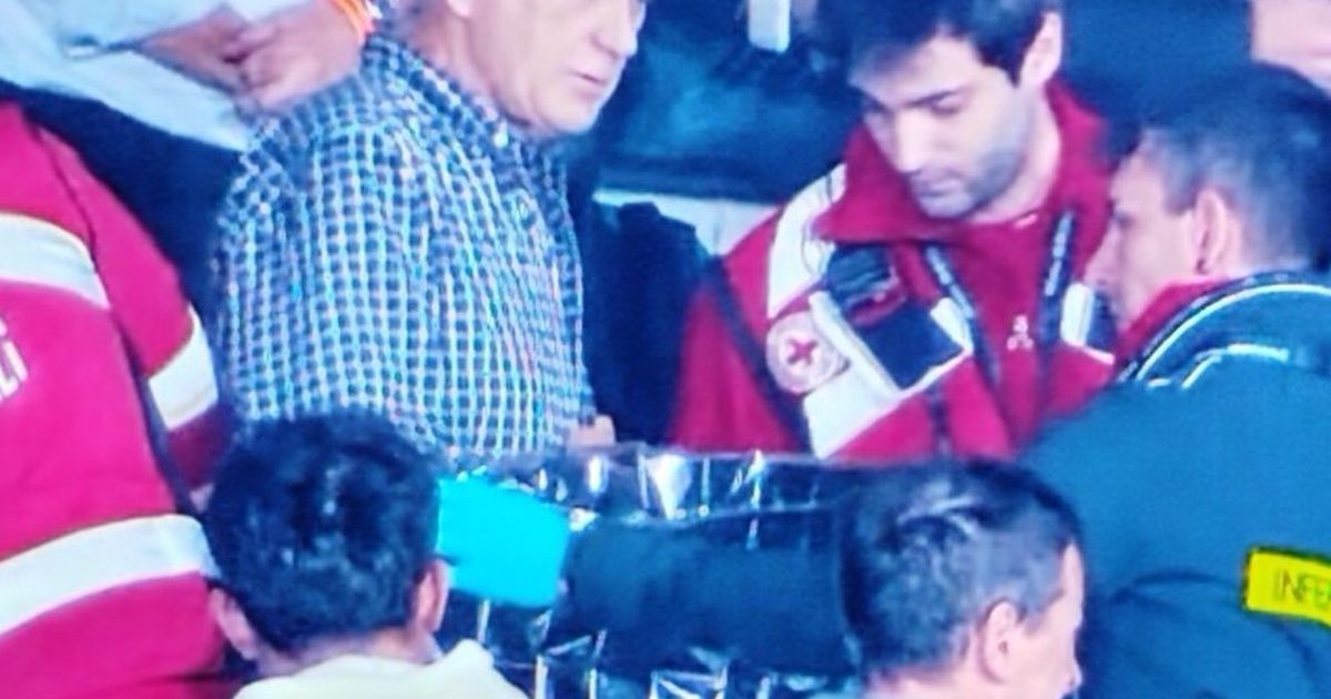 Tensiune la Turneul Campionilor! IMAGINE: Finala dintre Alcaraz și Sinner, suspendată timp de 11 minute și jumătate » Ce s-a întâmplat