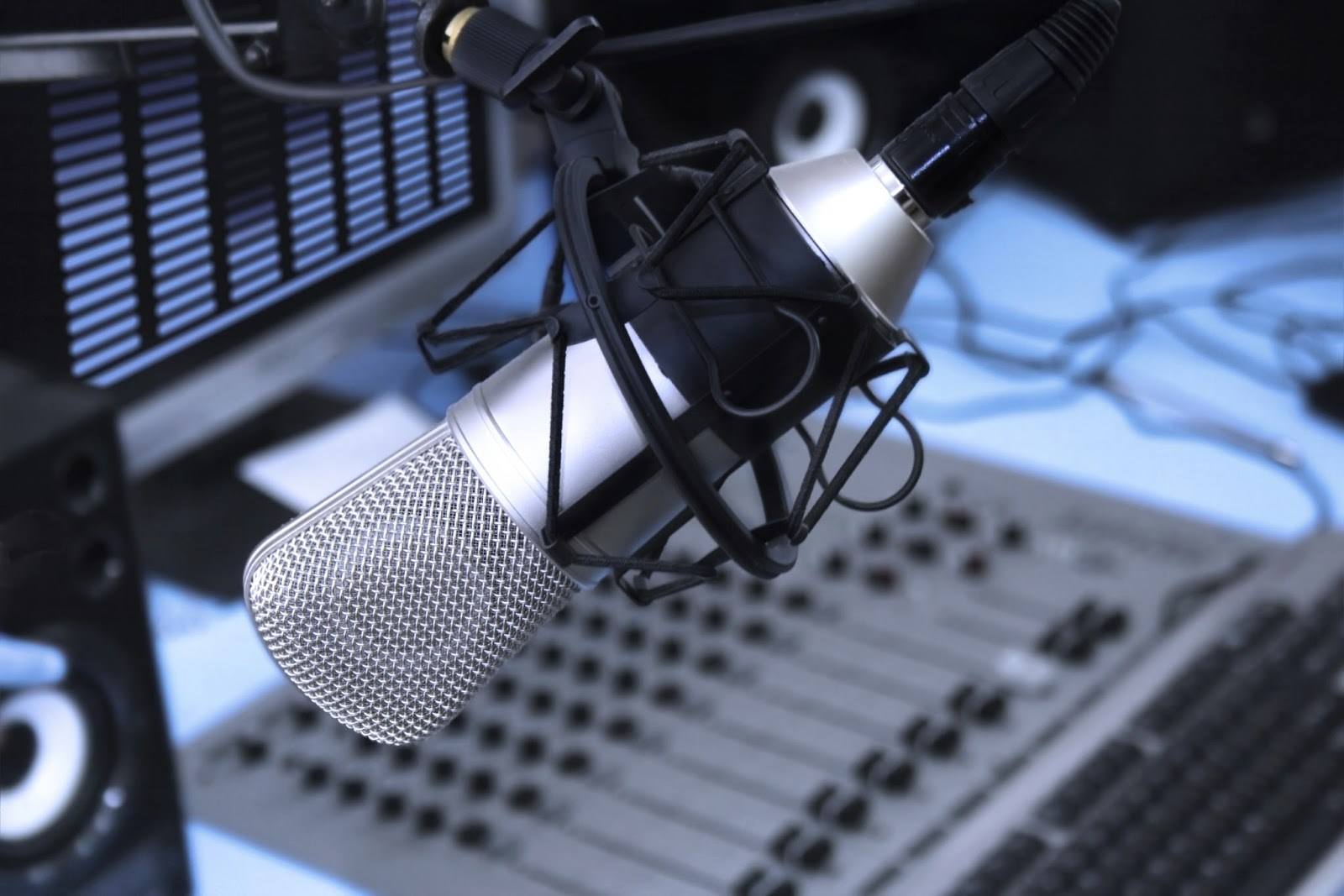 [ad_1] Partidul extremist AUR anunță că intenționează să conteste la Curtea Constituțională modul în care au fost desemnați administratorii pentru Societatea Română de Radiodifuziune și Televiziune, considerând această procedură ilegală