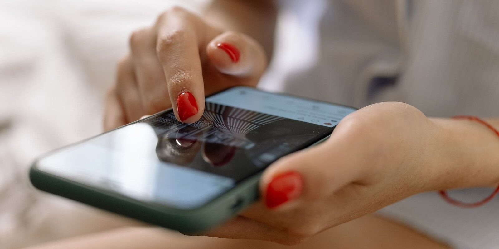 [ad_1] Gesturile tactile reprezintă o componentă esențială a experienței Android, fiind utile pentru navigarea rapidă și eficientă