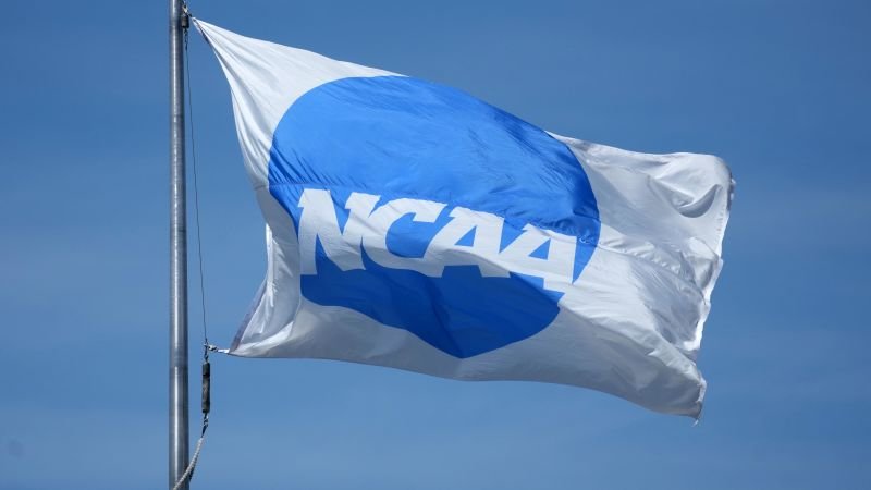NCAA nu reușește să abolească regula care ar permite sportivilor universitari să parieze pe evenimente sportive profesionale, conform unei surse.