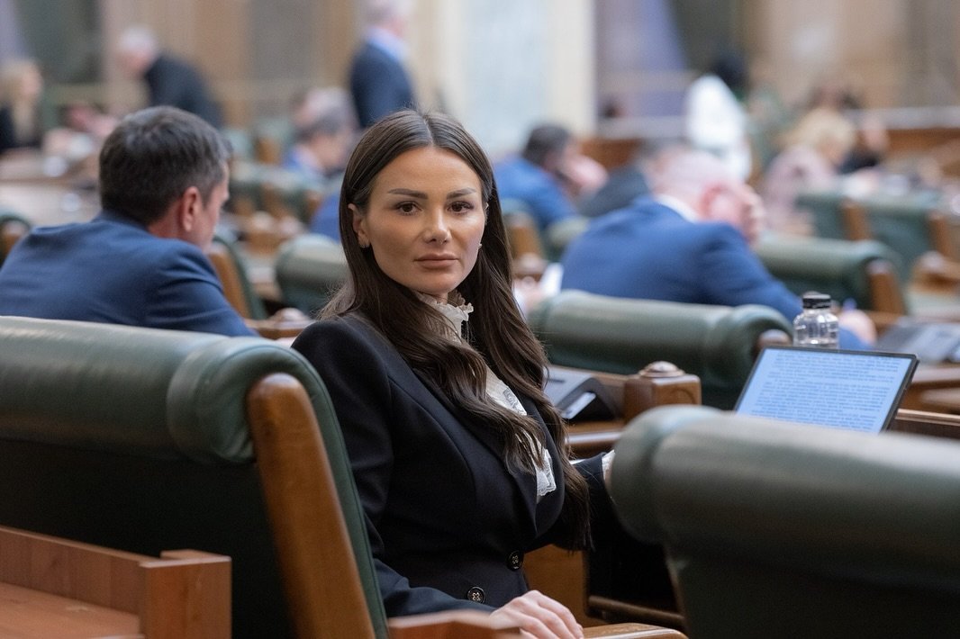 ”Am fost lovită fără motiv”