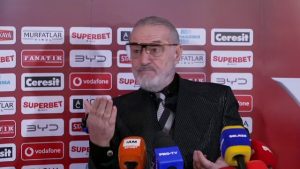 Gigi Becali s-a retras temporar, dar ulterior a făcut declarații clare: “Am spus asta din respect!”
