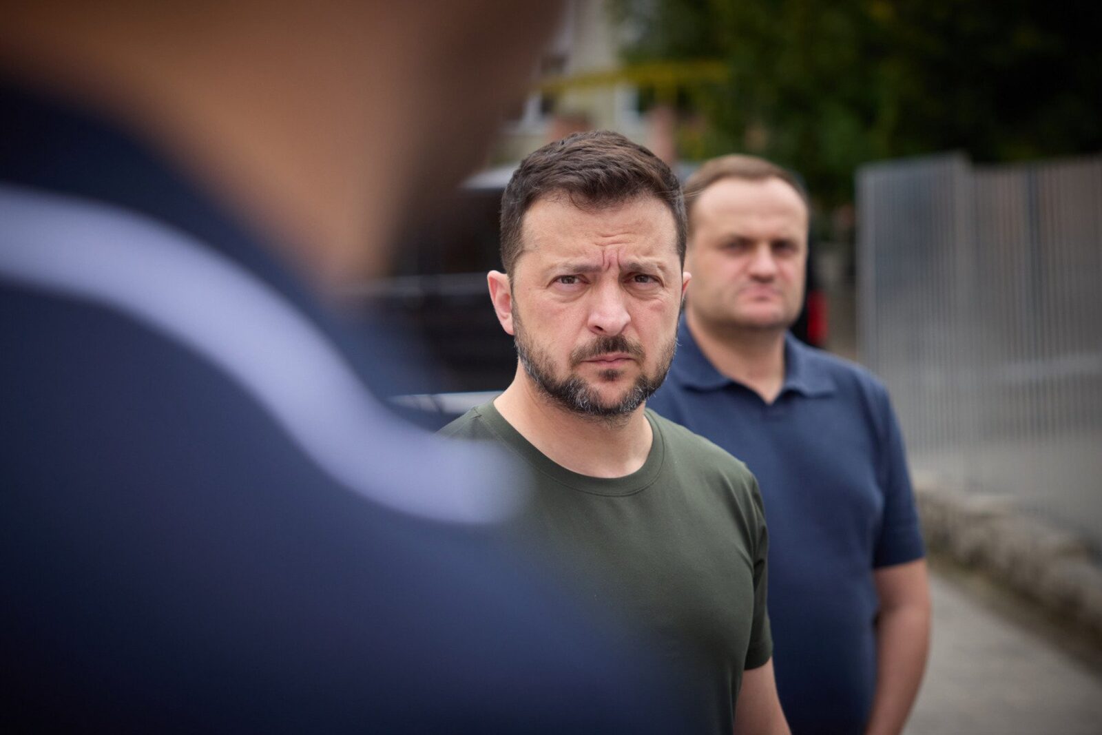 [ad_1] În mesajul său transmis cu ocazia Ajunului Crăciunului, liderul ucrainean a exprimat dorința ca Vladimir Putin să „dispară” și a criticat constantul război declanșat de Rusia