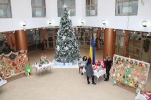 Sector 2 | Târg de Crăciun organizat în Aula Primăriei