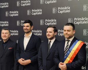 Primarul Stelian Bujduveanu îi urează succes noului Primar General al Capitalei, Ciprian Ciurea