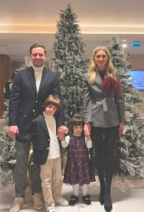 Mesaj de Crăciun din partea primarului Stelian Bujduveanu: „Crăciunul înseamnă familie, liniște și recunoștință. Vă doresc sărbători cu pace…”