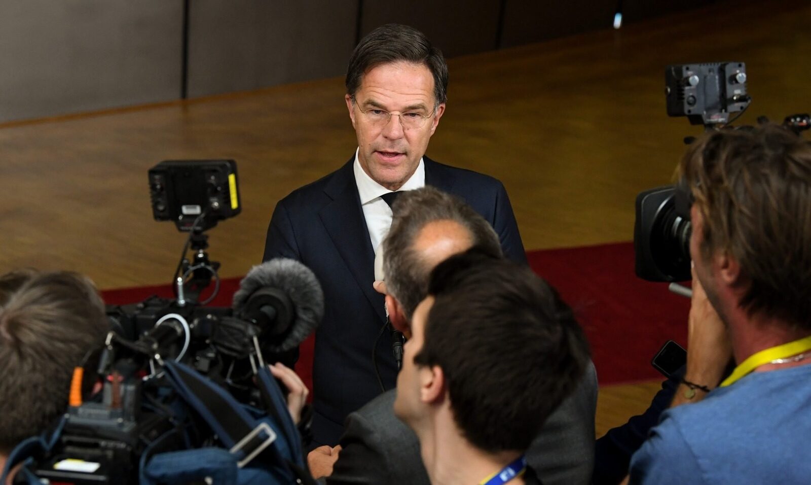 Mark Rutte respinge posibilitatea ca Ucraina să devină membră NATO, solicitând în același timp asigurări solide de securitate pentru Kiev