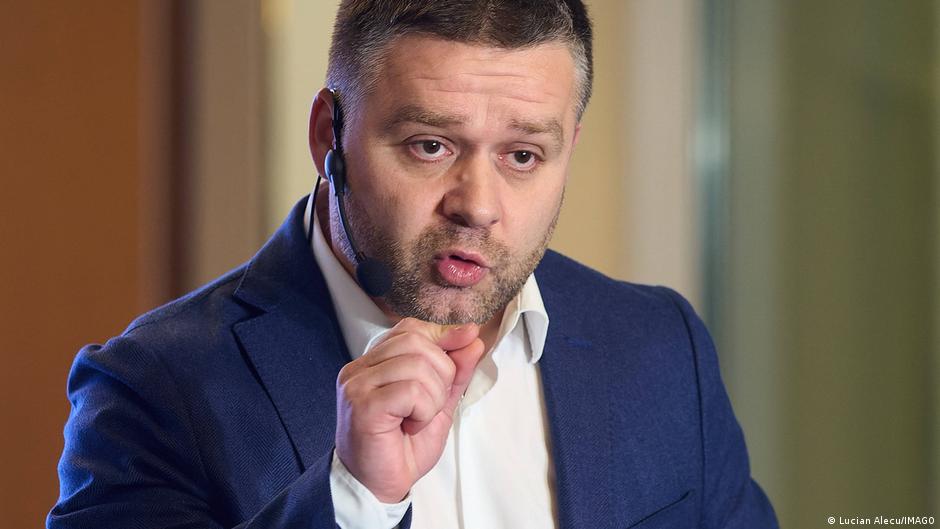 Ciucu, cine vizează voturile sale și de ce câștigă popularitate Ciceală – DW – 05.12.2025