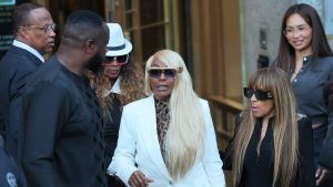 Mama lui Diddy, Janice Combs, critică documentarul Netflix.